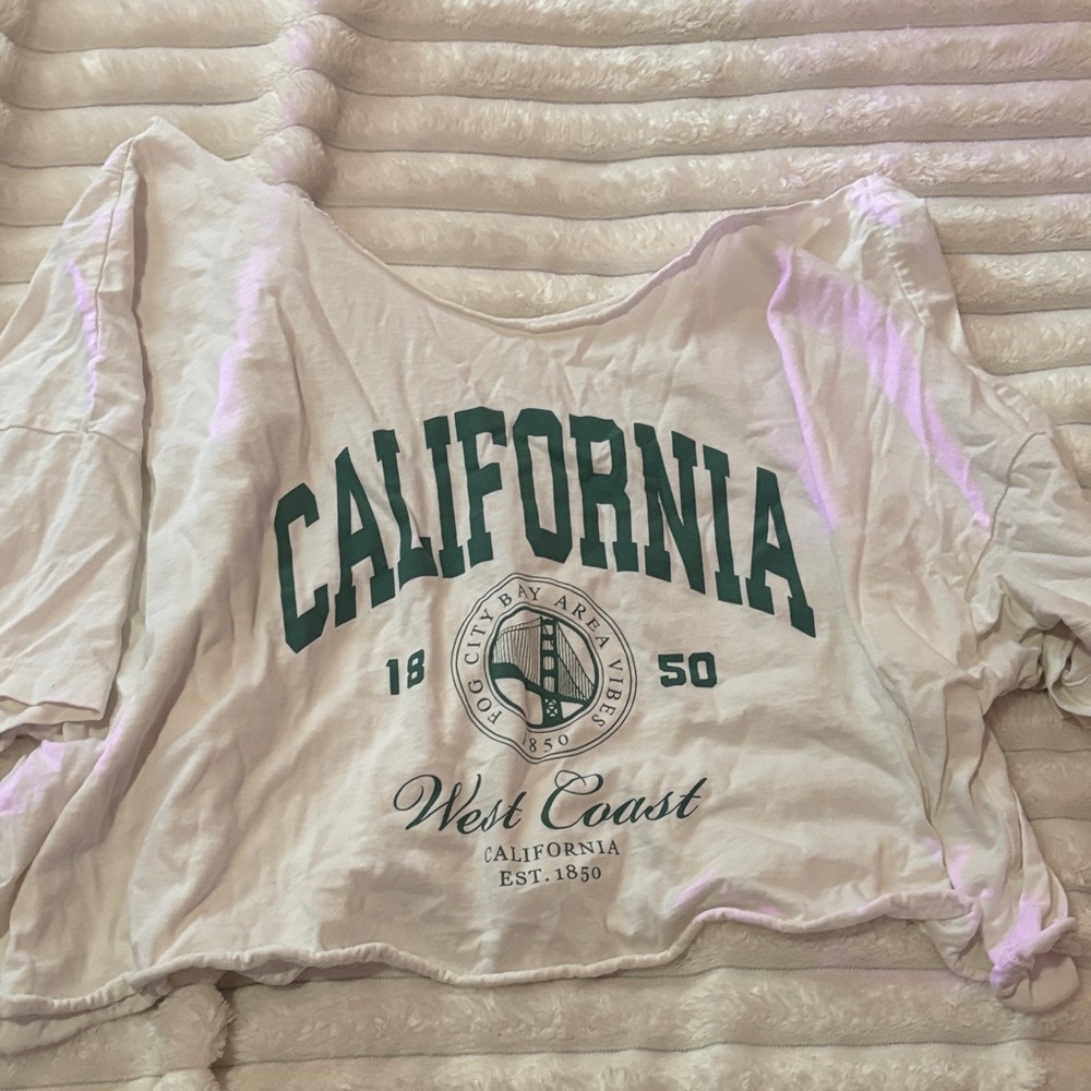 Hollister White California Graphic Crop Top